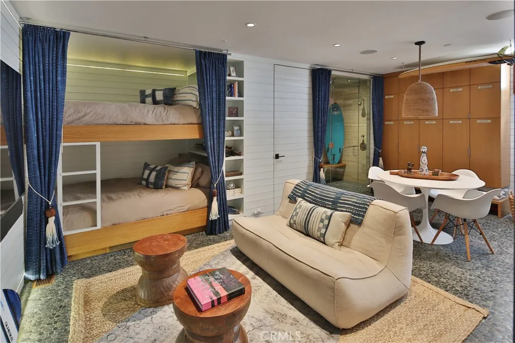 3124 The Strand, Hermosa Beach, California 90254 home-pic-35